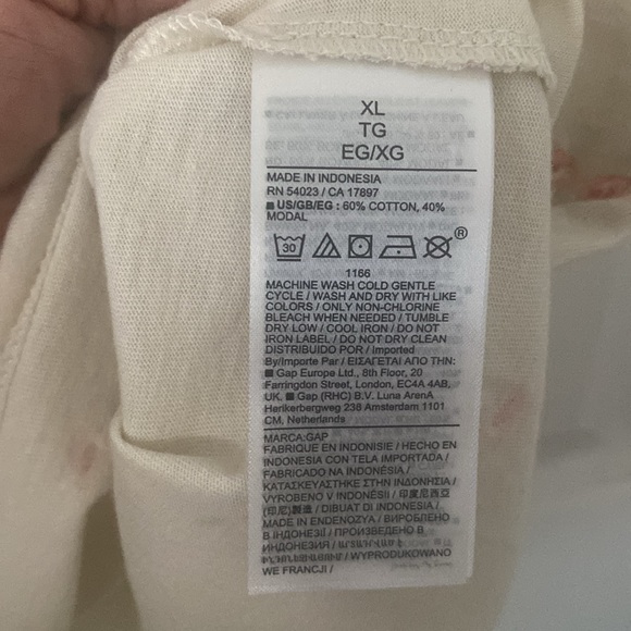 Gap XL Favorite tee beige w orangish flowers 60 cot 40 modal stretch ptp 22 NWT - Picture 5 of 9